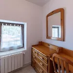 Casa De Abuelos *