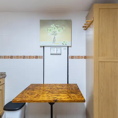 Casa De Abuelos *